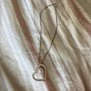 Elegant Silver Heart Pendant Necklace